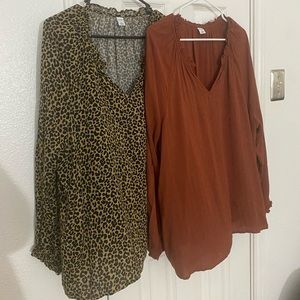 Bundle of two old navy blouses